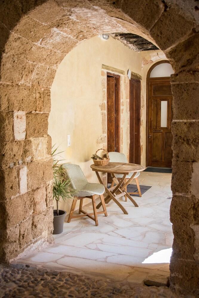 San Salvatore Monastery Chania  ภายนอก รูปภาพ